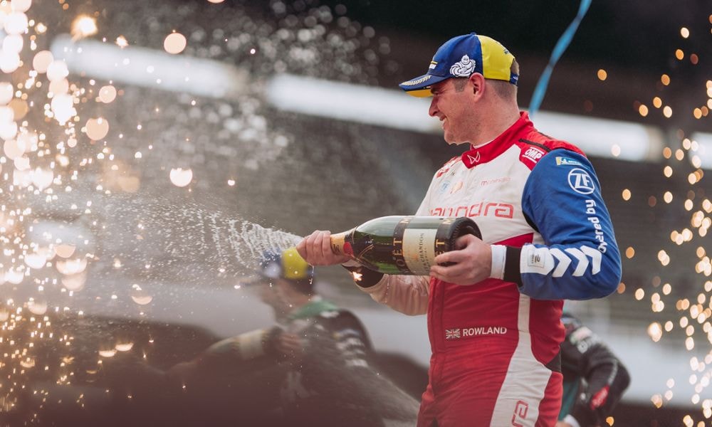 Formula E: Mahindra Racing Bags Pole Position & Podium Finish In Seoul E-Prix Formula E: Mahindra Racing Bags Pole Position & Podium Finish In Seoul E-Prix