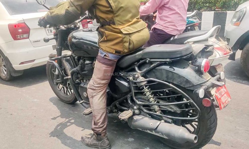 Royal Enfield Shotgun 650 Spotted In Near Production Guise Royal Enfield Shotgun 650 Spotted In Near Production Guise