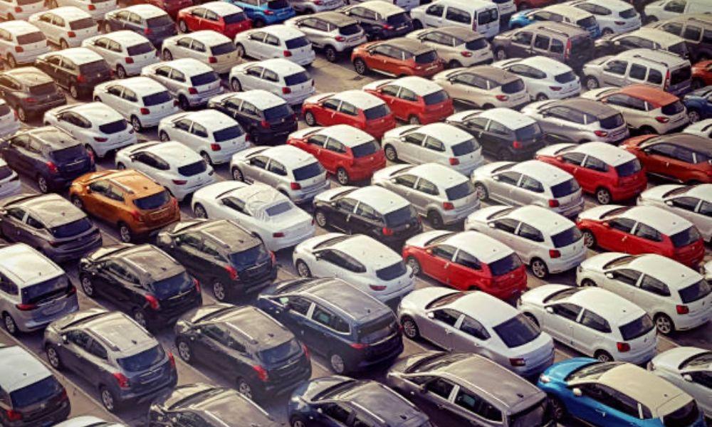 Passenger Car Sales Grow By 21 Per Cent in August 2022: SIAM