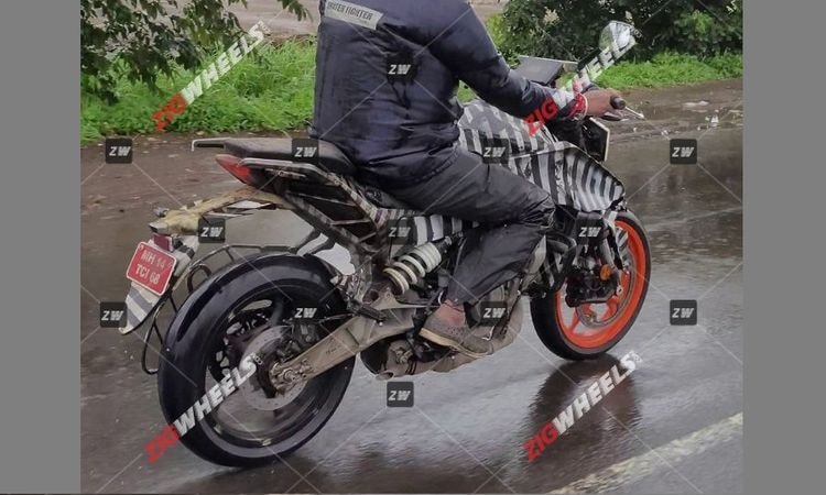 New KTM 200 Duke Spied Testing In India New KTM 200 Duke Spied Testing In India