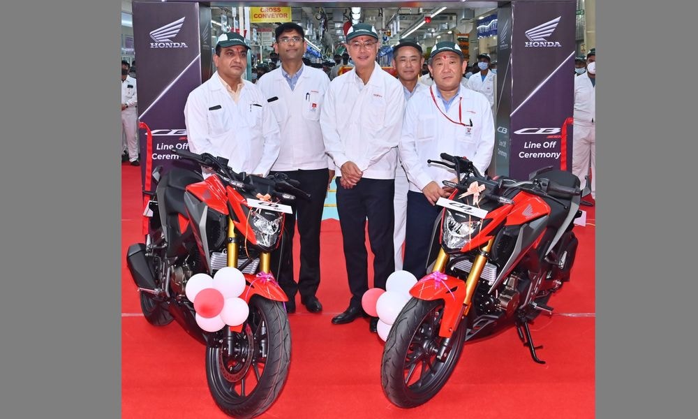 Honda CB300F Dispatches Commence From Vithalapur Plant Honda CB300F Dispatches Commence From Vithalapur Plant