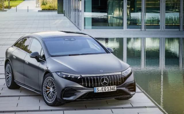 Mercedes-Benz Recalls Nearly 15,000 EQS, EQE EVs In The US For Unexpected Battery Shutdown The affected Mercedes EQE and EQS models saw a high-voltage system shutdown resulting in a sudden loss of power on the EVs.