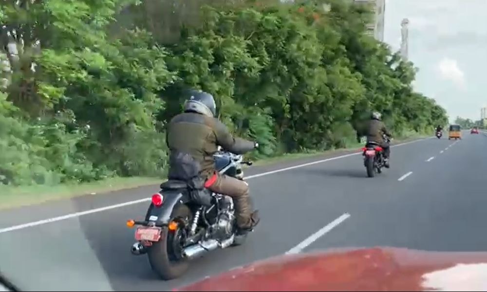 Upcoming Royal Enfield Himalayan 450, Super Meteor 650 Spied Testing In New Video Upcoming Royal Enfield Himalayan 450, Super Meteor 650 Spied Testing In New Video