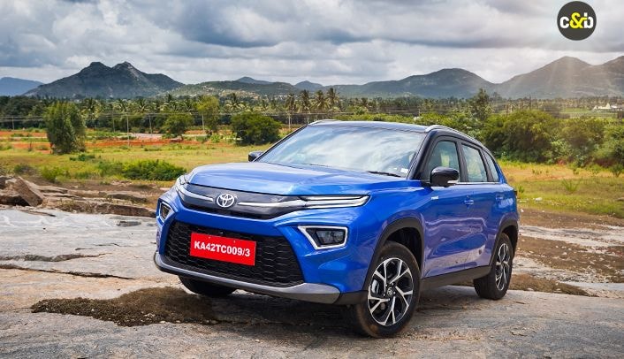 Toyota Urban Cruiser Hyryder Gets New Features, AWD AT Variant Introduced Toyota Urban Cruiser Hyryder Gets New Features, AWD AT Variant Introduced