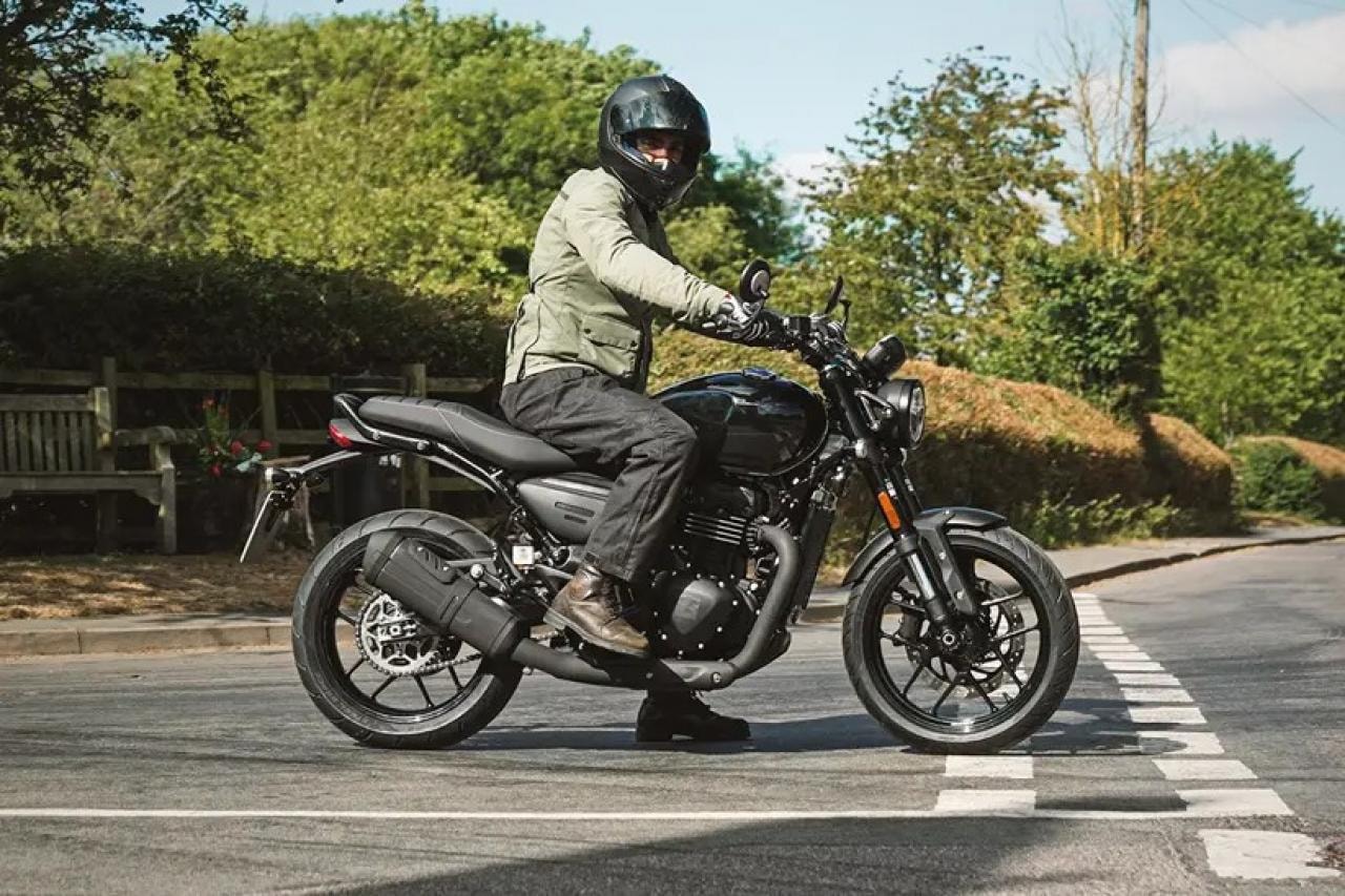 First Made-In-India Triumph Motorycle To Be Unveiled On June 27 First Made-In-India Triumph Motorycle To Be Unveiled On June 27