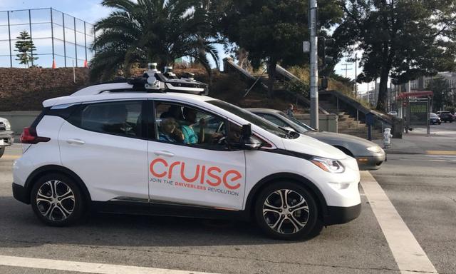 GM Cruise Robotaxi Service Takes Off In Austin 