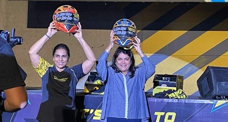 Tiivra Launches India's First Composite Fiber Helmets, Priced At Rs. 15,000 Tiivra Launches India's First Composite Fiber Helmets, Priced At Rs. 15,000
