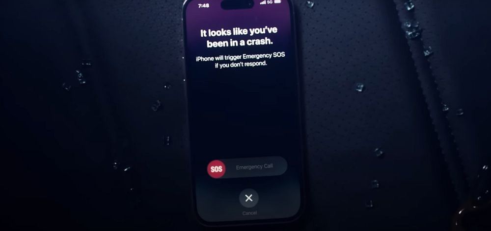How Car Crash Detection Works On iPhone 14 & Apple Watch Series 8 How Car Crash Detection Works On iPhone 14 & Apple Watch Series 8