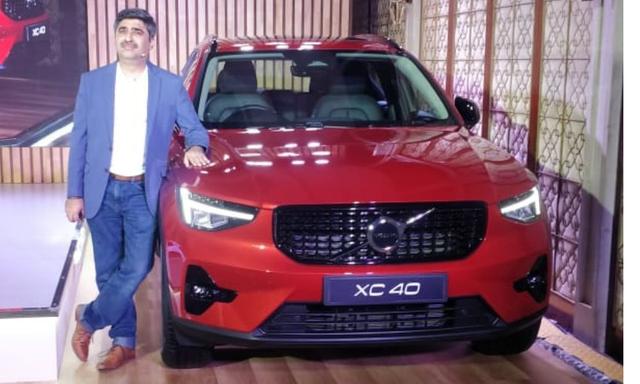 2022 Volvo XC40 Facelift Launched In India; Priced At Rs. 43.20 Lakh