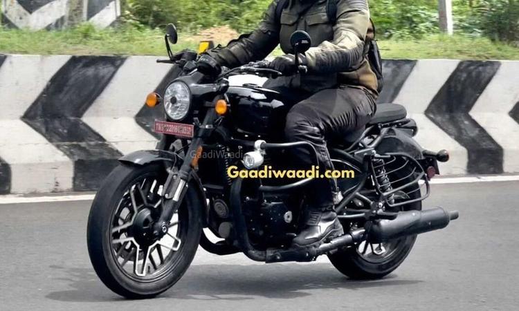 Upcoming Royal Enfield 650cc Motorcycles Spied Testing Again
