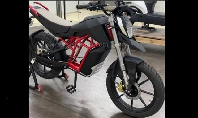 New image of an undisguised bike reveals a sporty design though the presence of pedals suggests that performance may not be strong.