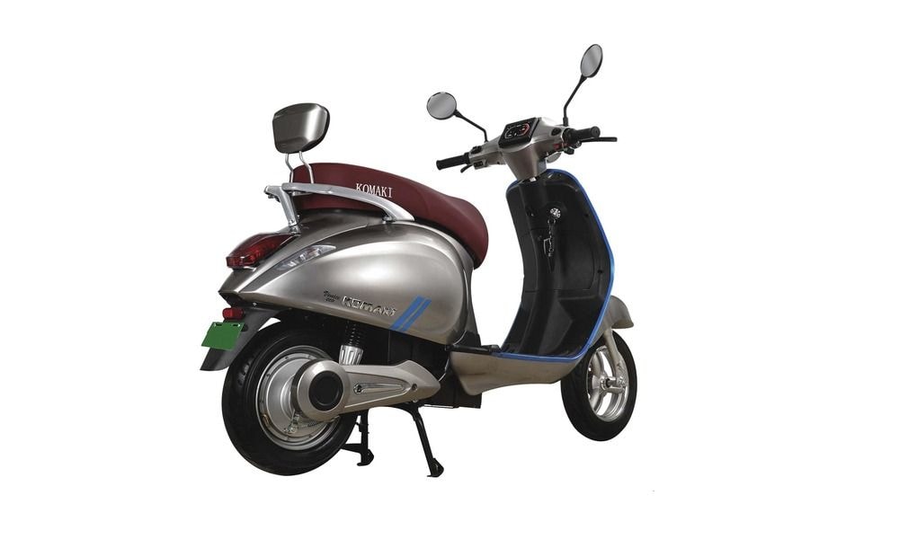 Komaki Venice Eco Electric Scooter Launched In India; Priced At Rs 79,000 Komaki Venice Eco Electric Scooter Launched In India; Priced At Rs 79,000
