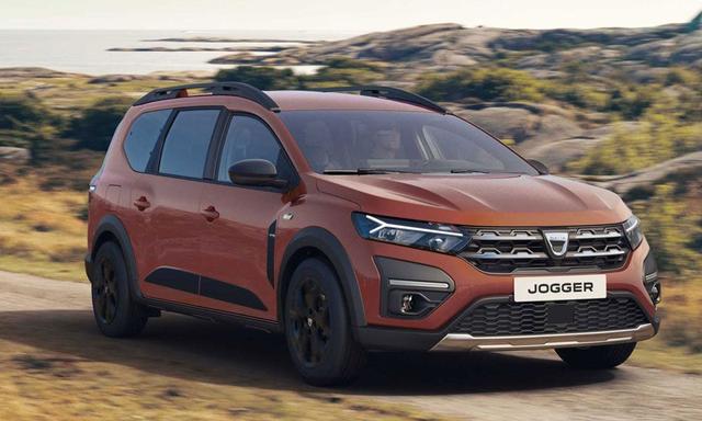 Most likely, the Dacia Jogger will source the 1.6-litre, four-cylinder electrified powertrain from the Renault Clio which will belt out around 140 bhp.