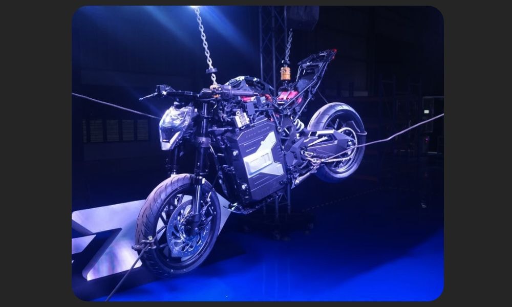 Ultraviolette F77 Electric Motorcycle To Offer 307 Km Range On A Single Charge, Pre-Bookings Open On October 23 Ultraviolette F77 Electric Motorcycle To Offer 307 Km Range On A Single Charge, Pre-Bookings Open On October 23