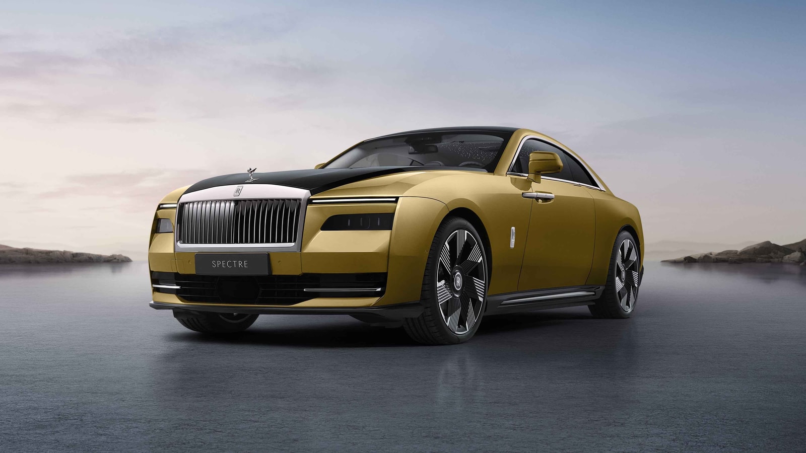 All-Electric Rolls-Royce Spectre Unveiled; Deliveries To Begin From Q4 2023 All-Electric Rolls-Royce Spectre Unveiled; Deliveries To Begin From Q4 2023