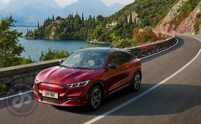 The company is offering a discount of 40,000 yuan on the Mustang Mach E