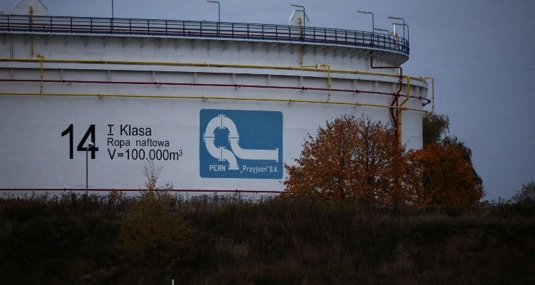 Druzhba Pipeline Leak Reduces Russian Oil Flows To Germany Druzhba Pipeline Leak Reduces Russian Oil Flows To Germany