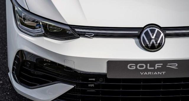 Volkswagen Is Developing An Electric Golf Hatchback