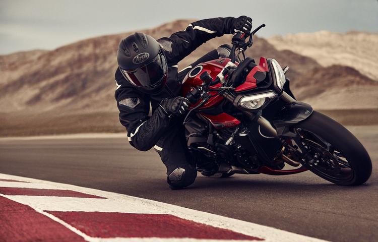 Triumph Motorcycles India has opened pre-bookings for the 2023 Triumph Street Triple 765 range. The booking amount is Rs. 50,000. Launch is expected in March, with deliveries beginning in April 2023.
