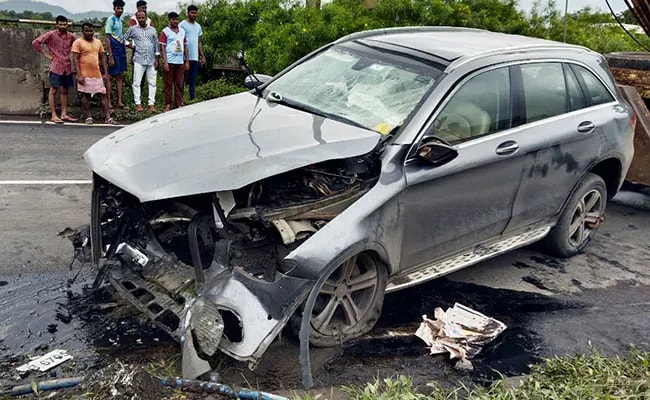 Police Case Filed Against The Driver In Cyrus Mistry's Crash Police Case Filed Against The Driver In Cyrus Mistry's Crash