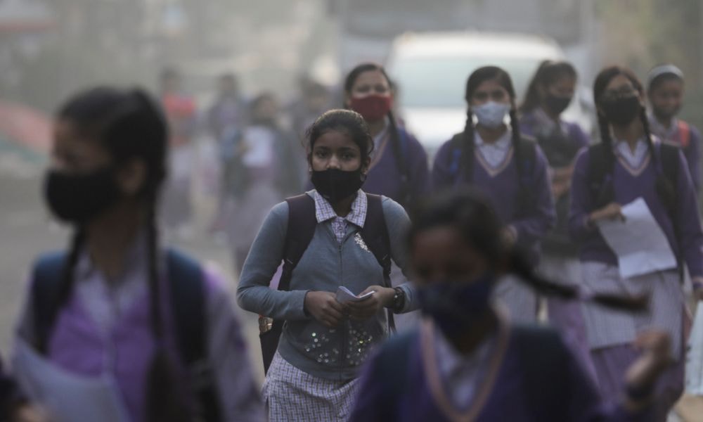 Delhi Wrestles With 'Hazardous' Air Pollution, Primary Schools Shut Delhi Wrestles With 'Hazardous' Air Pollution, Primary Schools Shut