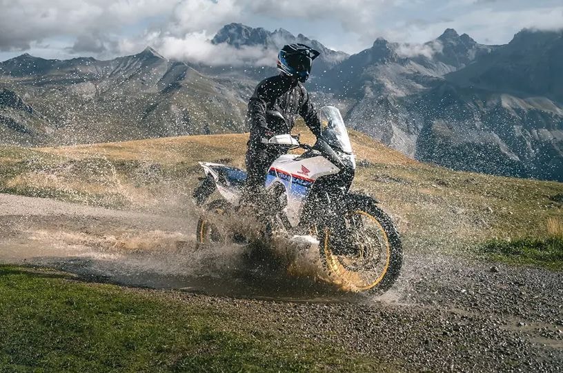 EICMA 2022: Honda XL750 Transalp Unveiled EICMA 2022: Honda XL750 Transalp Unveiled