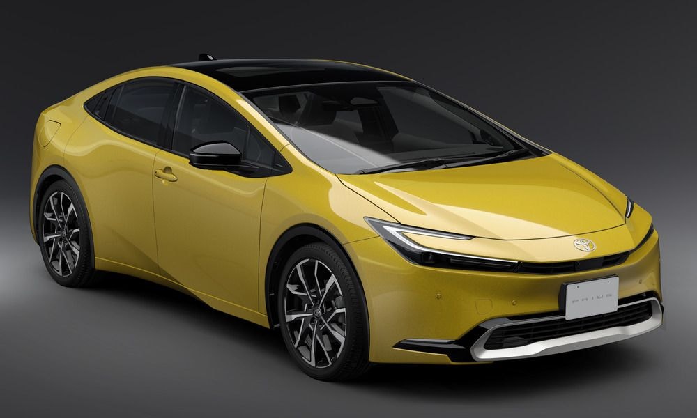 Fifth-Gen Toyota Prius Debuts With New Hybrid, Plug-In Hybrid Powertrains Fifth-Gen Toyota Prius Debuts With New Hybrid, Plug-In Hybrid Powertrains