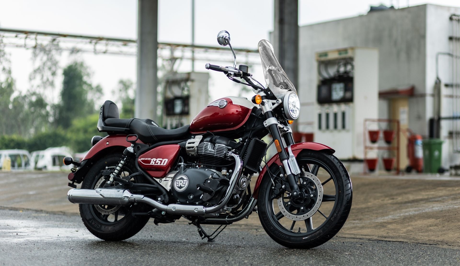 EICMA 2022: Royal Enfield Super Meteor 650 Explained In Detailed Images EICMA 2022: Royal Enfield Super Meteor 650 Explained In Detailed Images