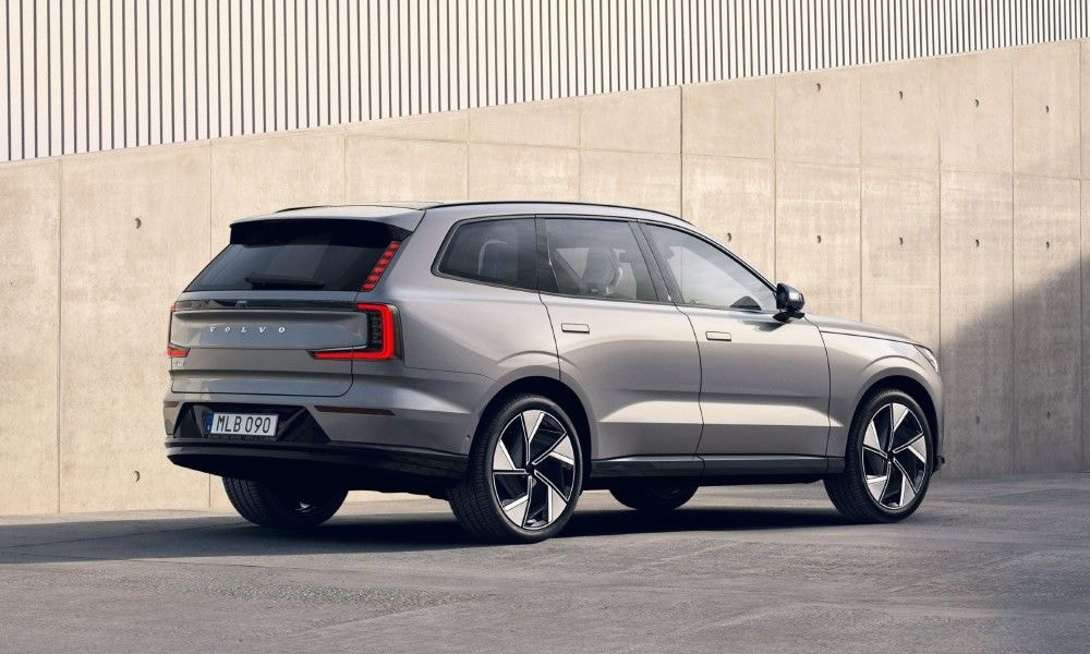 Volvo CEO Says EVs Will Cost The Same As Petrol Cars By 2025 Volvo CEO Says EVs Will Cost The Same As Petrol Cars By 2025