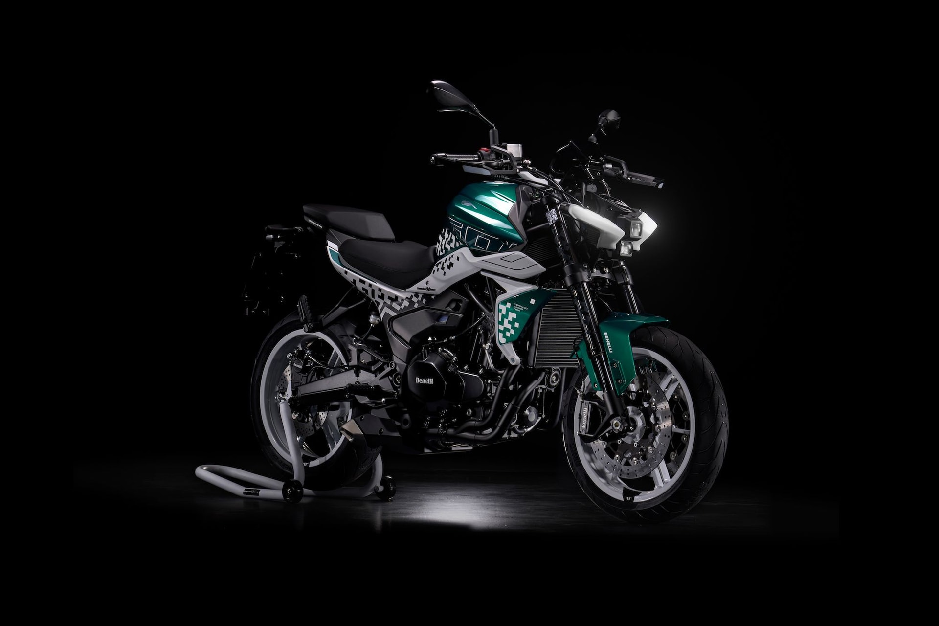 EICMA 2022: New Benelli Tornado Naked Twin 500 Unveiled EICMA 2022: New Benelli Tornado Naked Twin 500 Unveiled