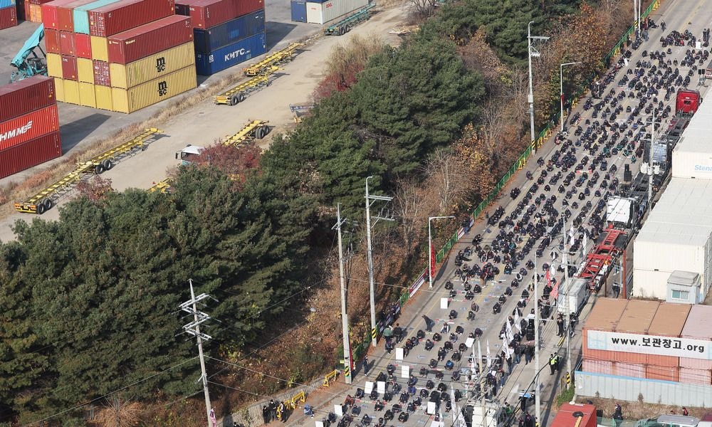South Korea Truckers Strike Again With Auto, Battery Supply Chains At Risk South Korea Truckers Strike Again With Auto, Battery Supply Chains At Risk