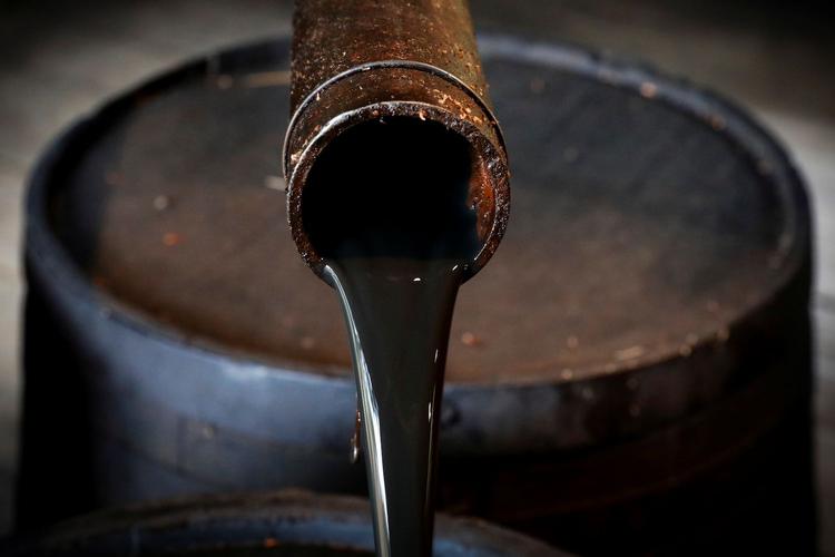 For April, Indian refiners Reliance Industries Ltd and Nayara Energy have reportedly snapped up at least five of the about 33 ESPO crude cargoes due to low prices.