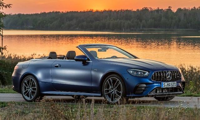 The convertible Mercedes-AMG E53 4Matic+ is essentially the convertible version of the AMG E53 sedan and is a successor to the previous-generation AMG E53 facelift.
