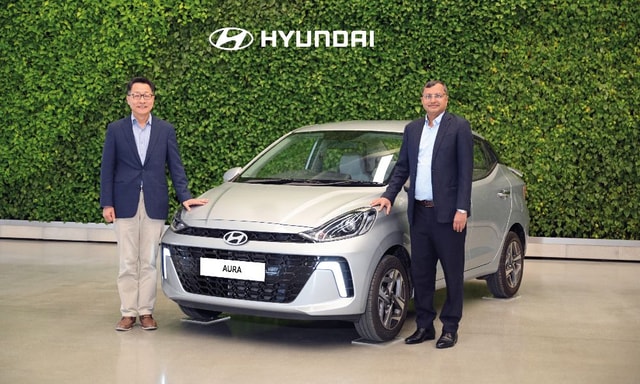 Hyundai Aura Facelift Launched In India; Prices Start From Rs 6.30 Lakh Hyundai Aura Facelift Launched In India; Prices Start From Rs 6.30 Lakh
