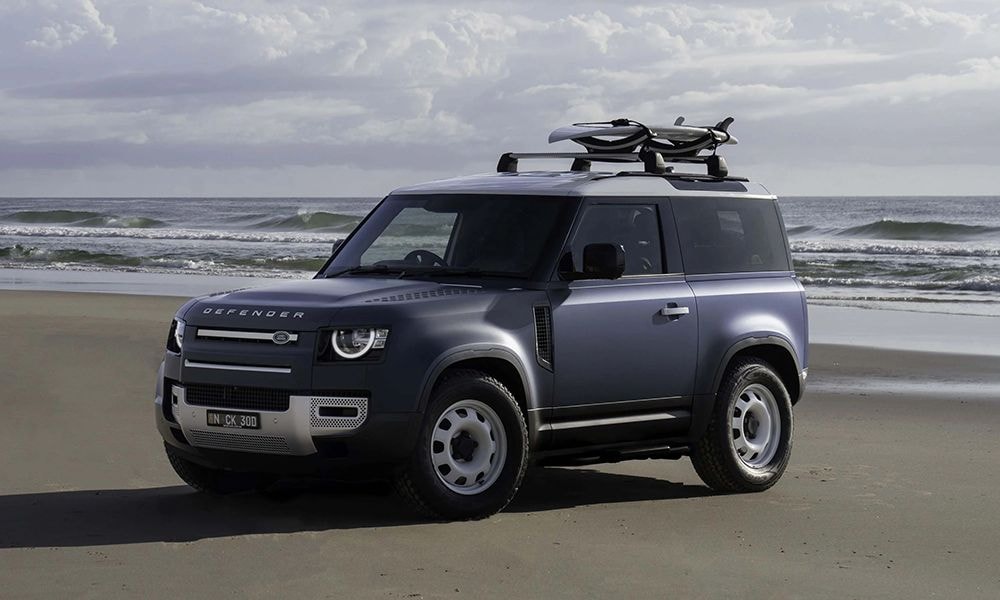Land Rover Defender 90 Pacific Blue Edition Revealed; Limited To 15 Units Land Rover Defender 90 Pacific Blue Edition Revealed; Limited To 15 Units