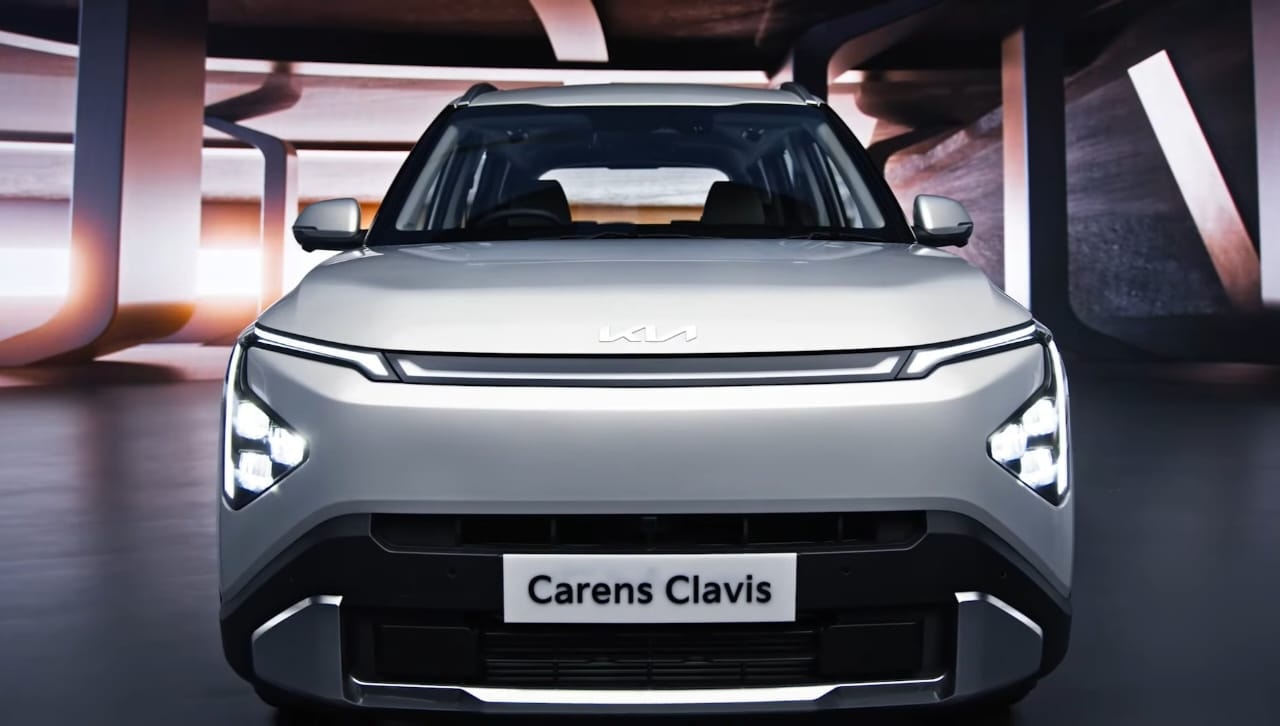 Kia Carens Clavis World Premiere Highlights: Features, Specifications, Images Kia Carens Clavis World Premiere Highlights: Features, Specifications, Images