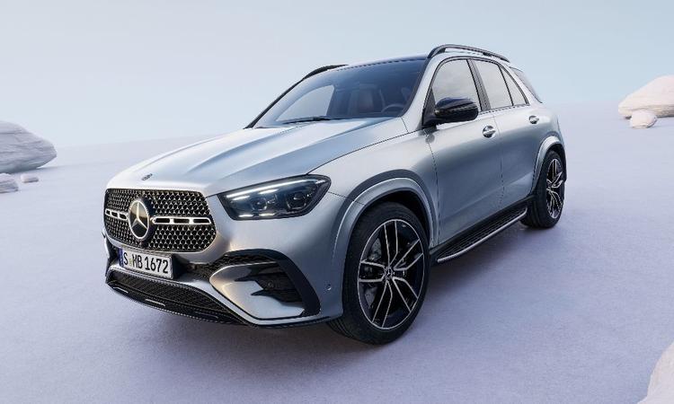 The updated GLE gets notable changes under the skin including a new plug-in hybrid variant, mild-hybrid diesels, and more tech on board.