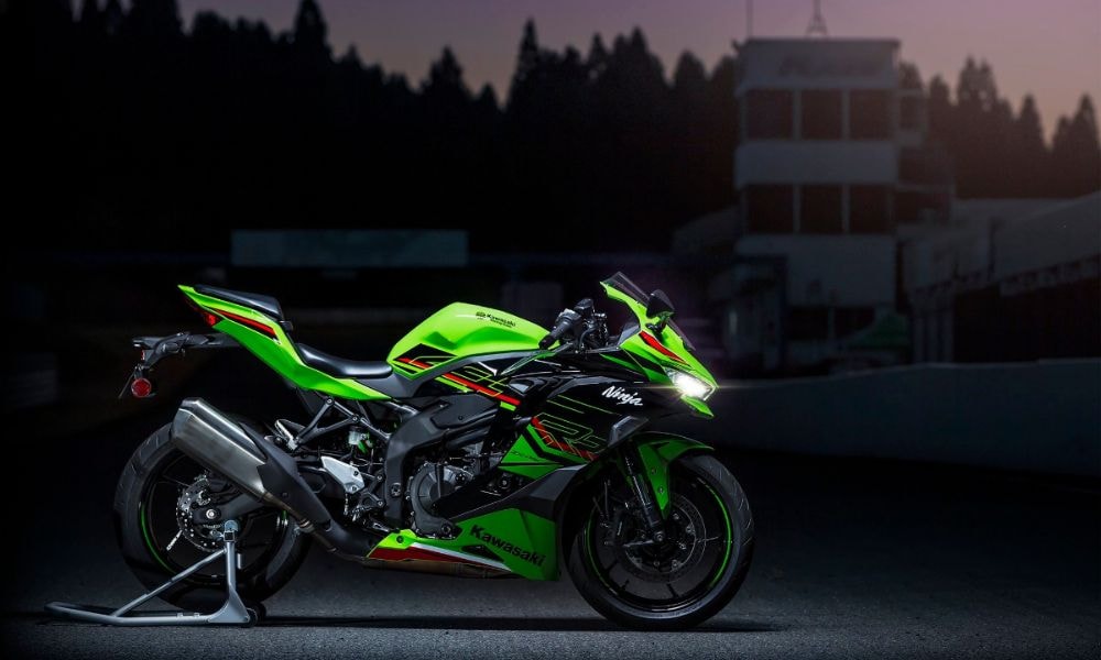 Kawasaki Ninja ZX-4R Globally Unveiled Kawasaki Ninja ZX-4R Globally Unveiled