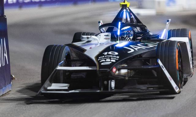 The inaugural 2023 Greenko Hyderabad e-Prix is underway today and ahead of the qualifiers, we exclusively spoke with Jaguar TCS Racing Driver, Sam Bird about the Indian round, the season so far, issues with the team, and the Gen3 race cars among other topics. 
