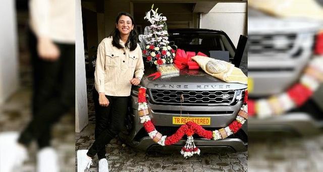 Cricketer Smriti Mandhana Brings Home The Range Rover Evoque