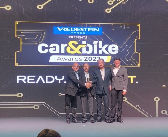 carandbike Awards 2023: Maruti Suzuki Swift Voted Viewers’ Choice Used Car Of The Year carandbike Awards 2023: Maruti Suzuki Swift Voted Viewers’ Choice Used Car Of The Year