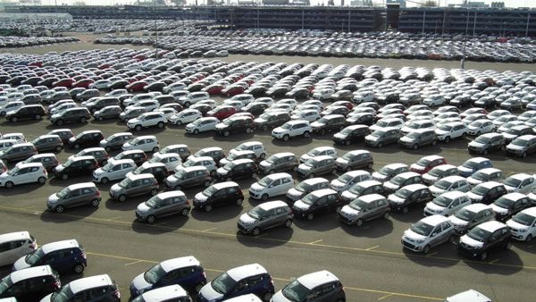 Supreme Court Mandates Extension Of Third-Party Insurance For New Cars And Two-Wheelers Supreme Court Mandates Extension Of Third-Party Insurance For New Cars And Two-Wheelers