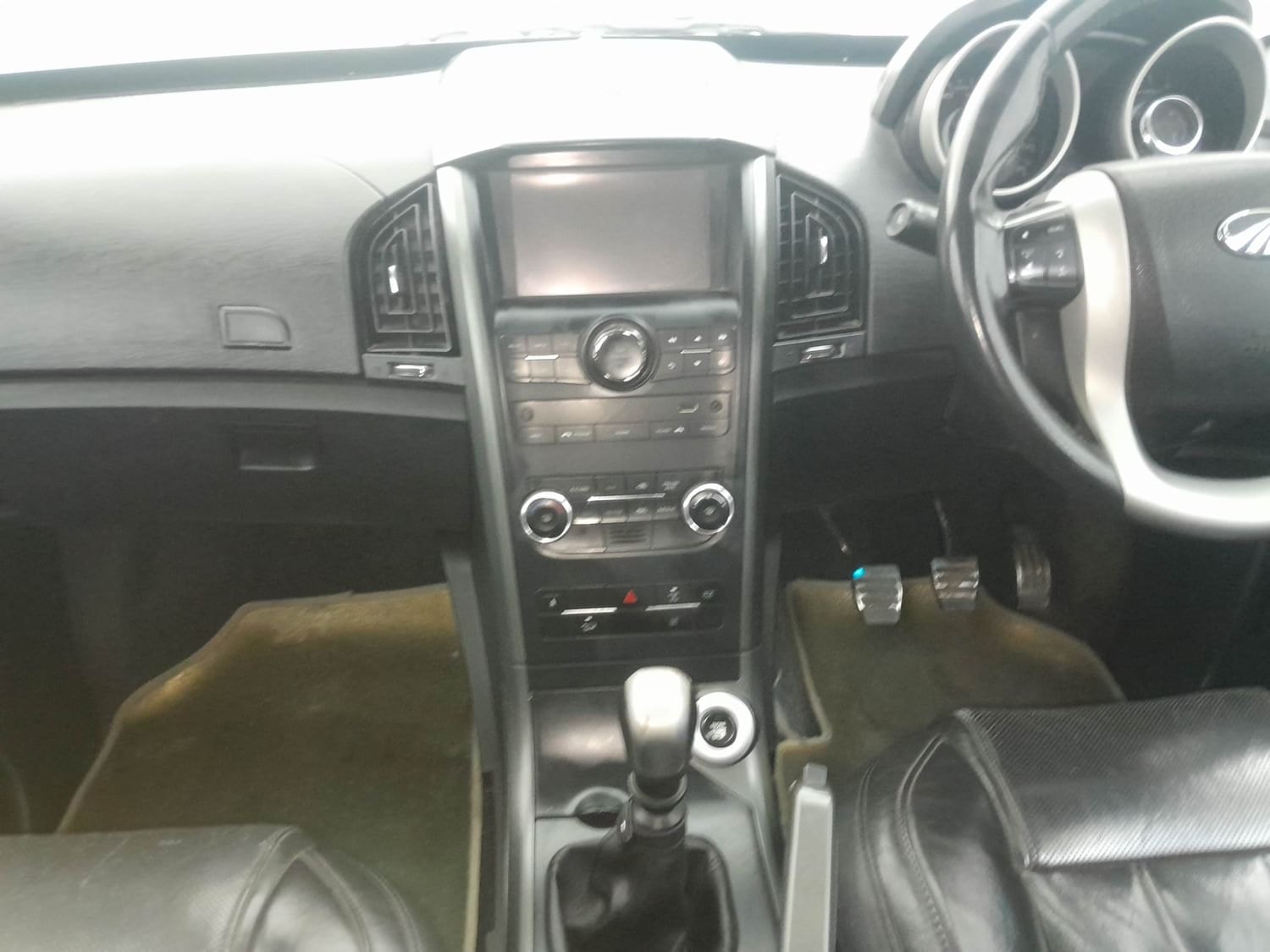 Used 2017 Mahindra XUV500 Used 2017 Mahindra XUV500