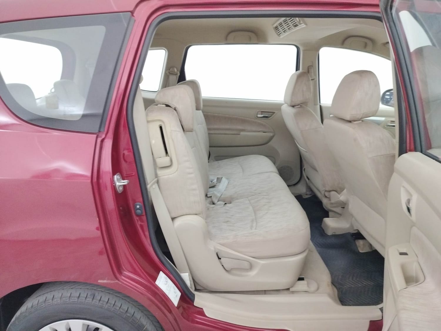 Ertiga image 18 Ertiga image 18