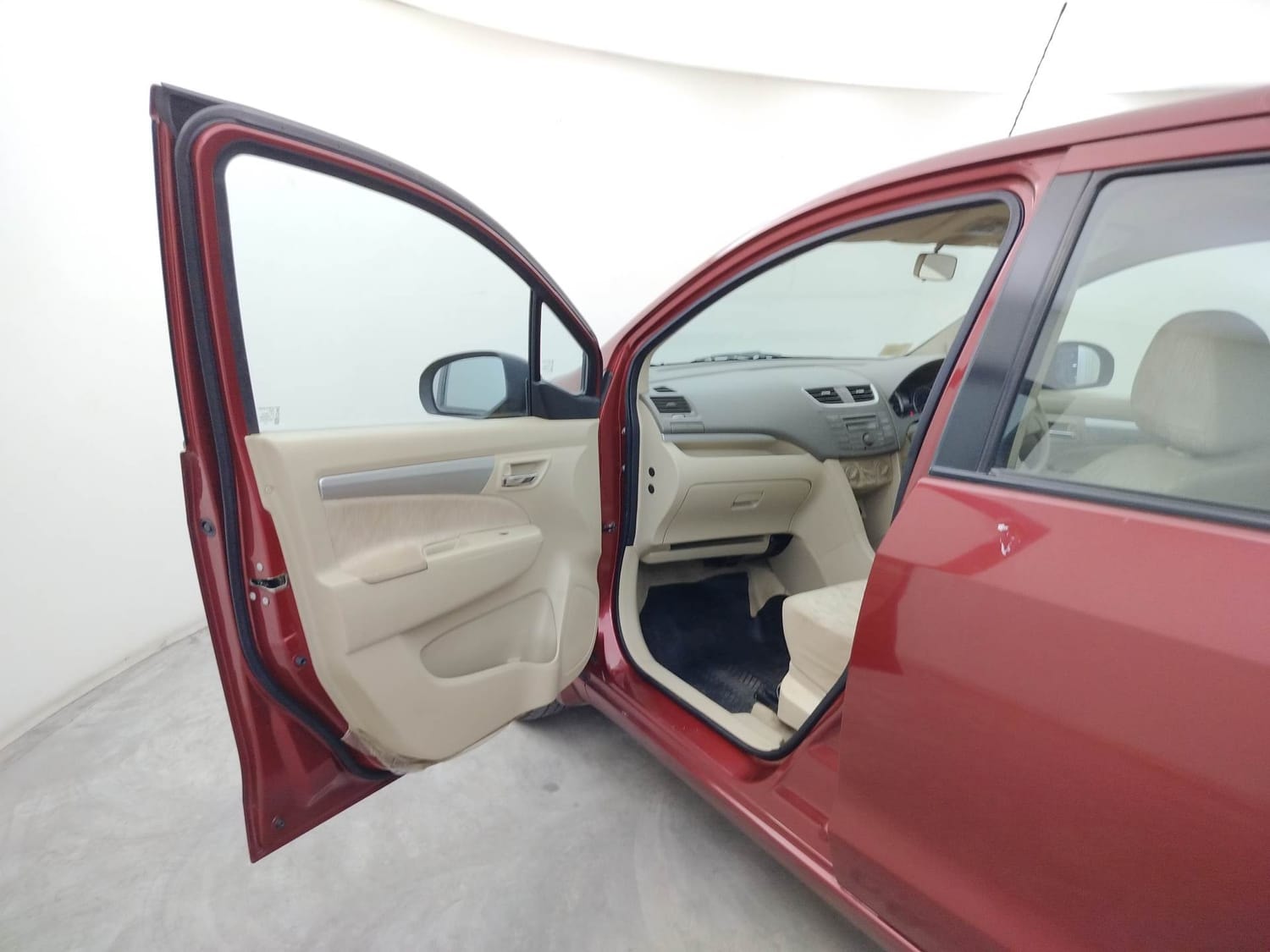 Ertiga image 21 Ertiga image 21