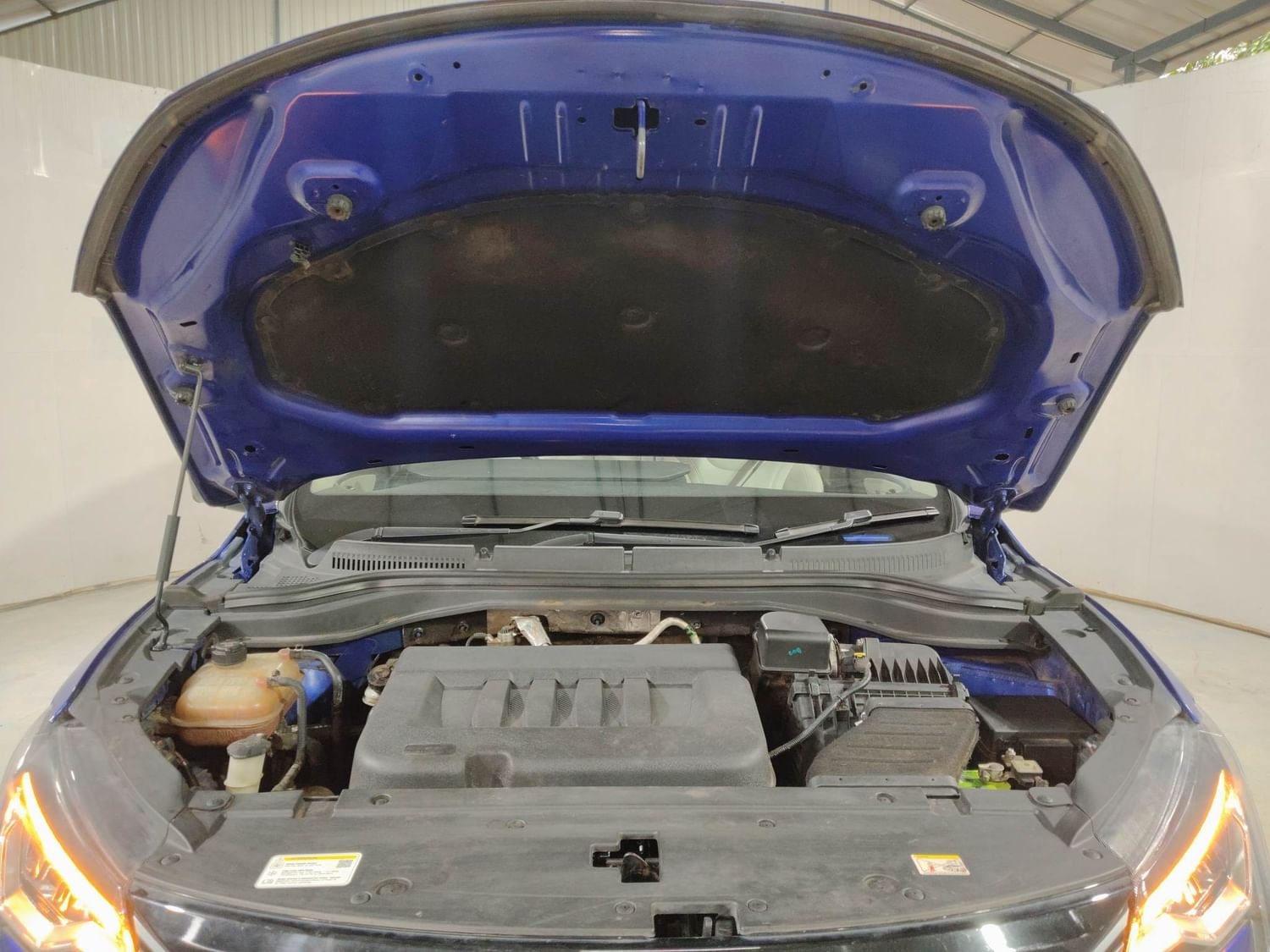 XUV700 image 27 XUV700 image 27