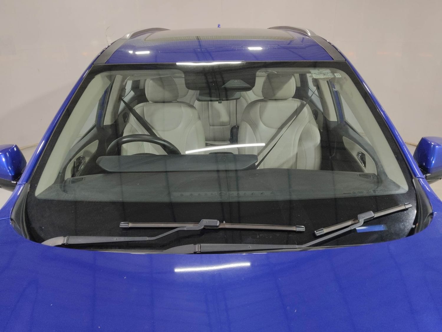 XUV700 image 9 XUV700 image 9