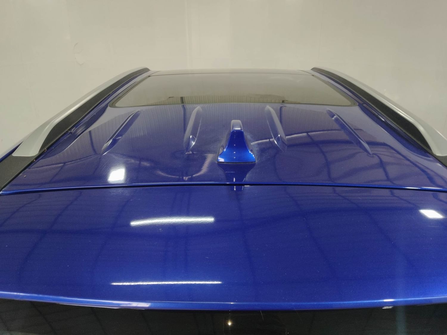 XUV700 image 11 XUV700 image 11