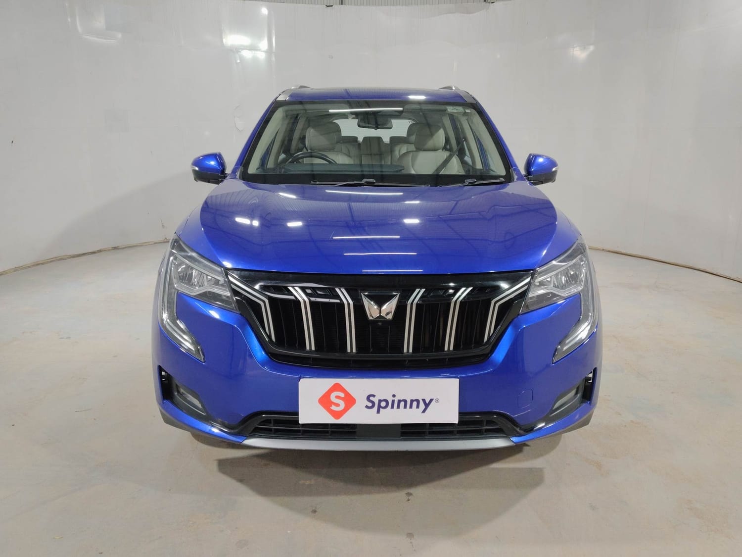 XUV700 image 8 XUV700 image 8