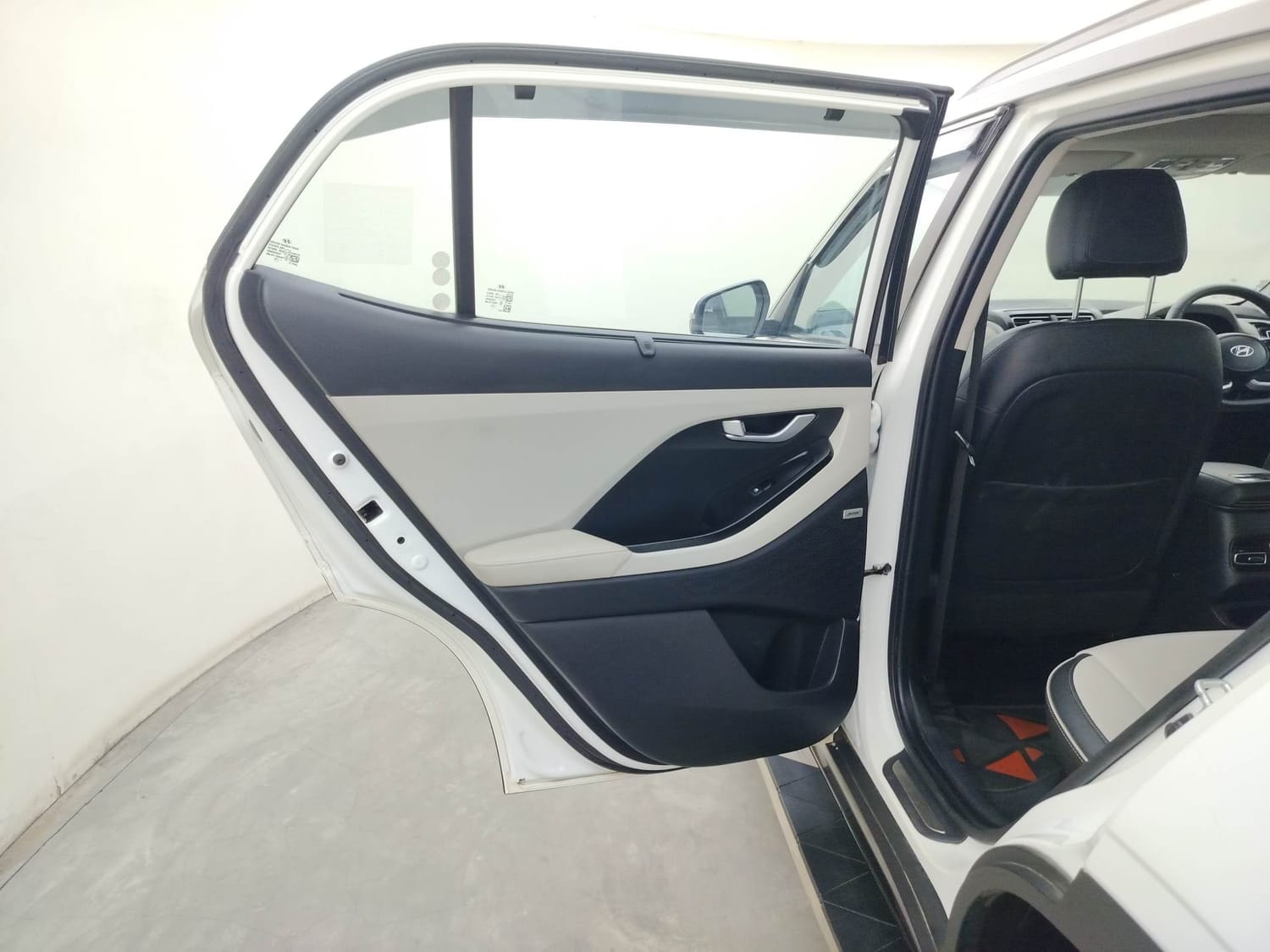 Creta image 22 Creta image 22